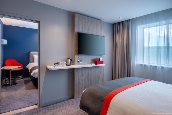 Holiday Inn Express LONDON HEATHROW T4 (London - London Borough of Hounslow)